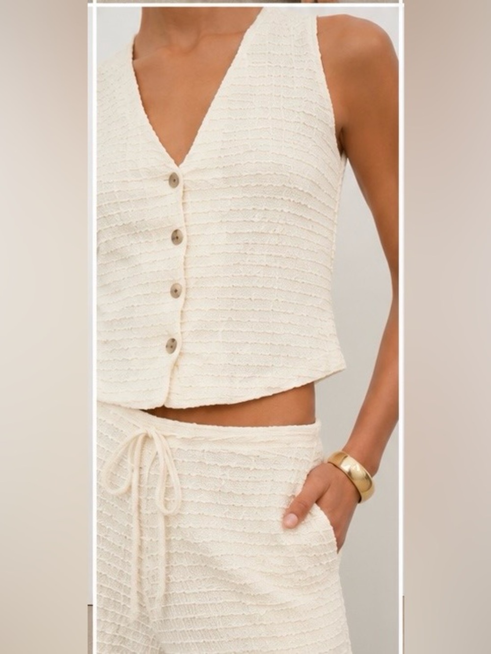 ZARA 2 Piece Set. Textured Cream Wide-Leg Pull-on Pants & Matching Vest - Picture 2 of 16